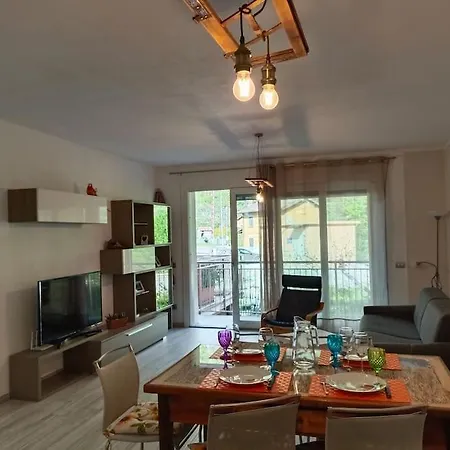 Tra E Montagne Nonna Maria Apartment Dubino